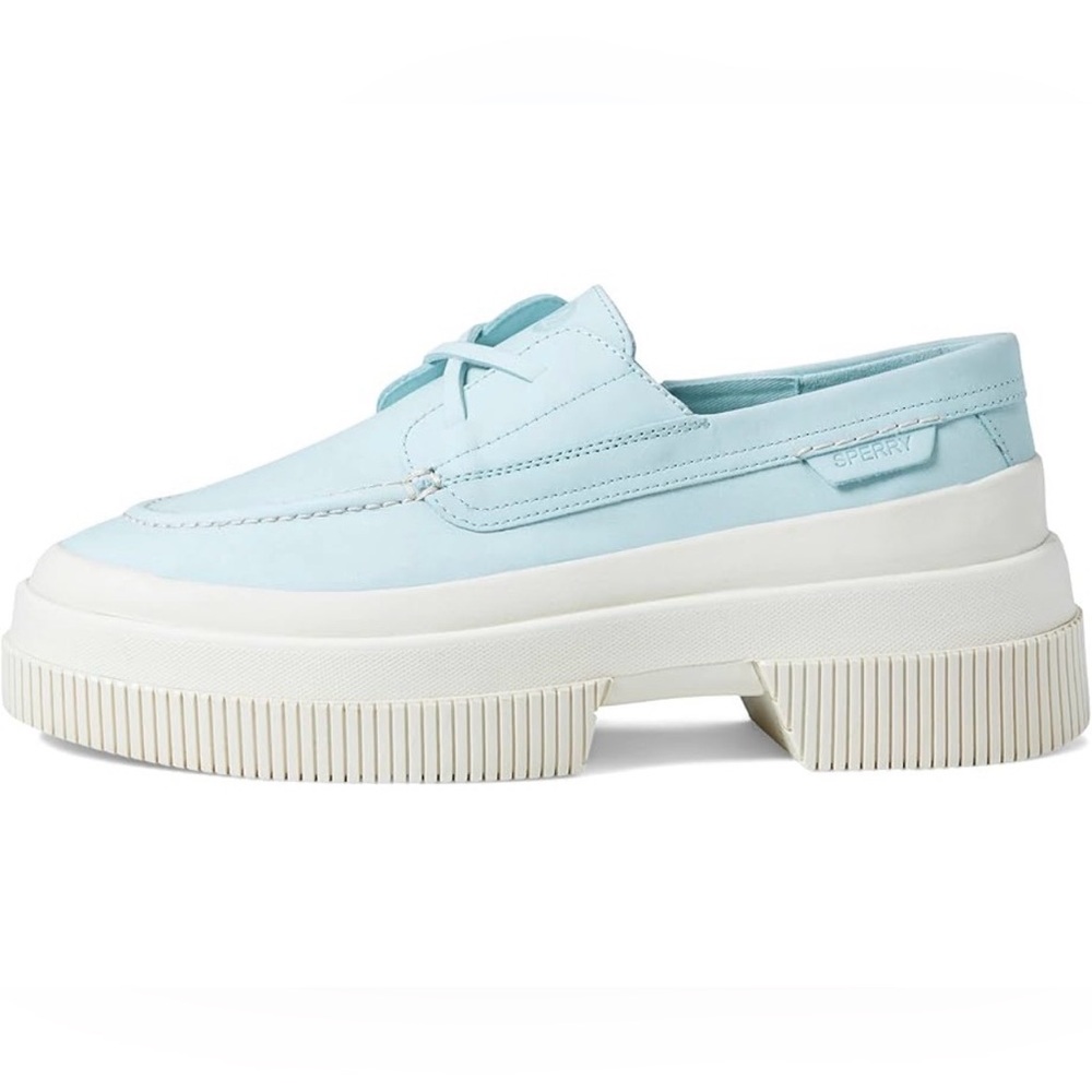 Sperry Highland Platform shoe in light blue